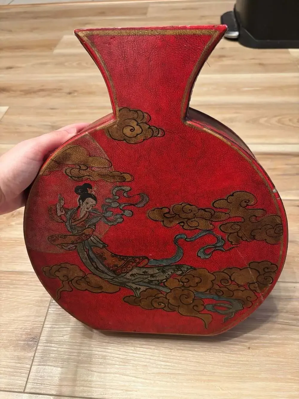 1970s Vintage Chinese Decorative Drum-Shaped Dried Flower Vase with Hand-Painted